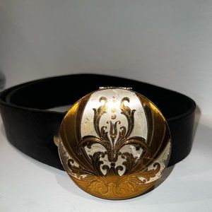 Leather belt
